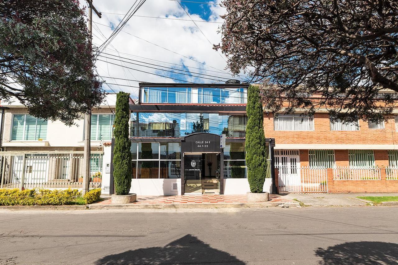 Hotel Ejecutivo Embajada Богота Екстериор снимка