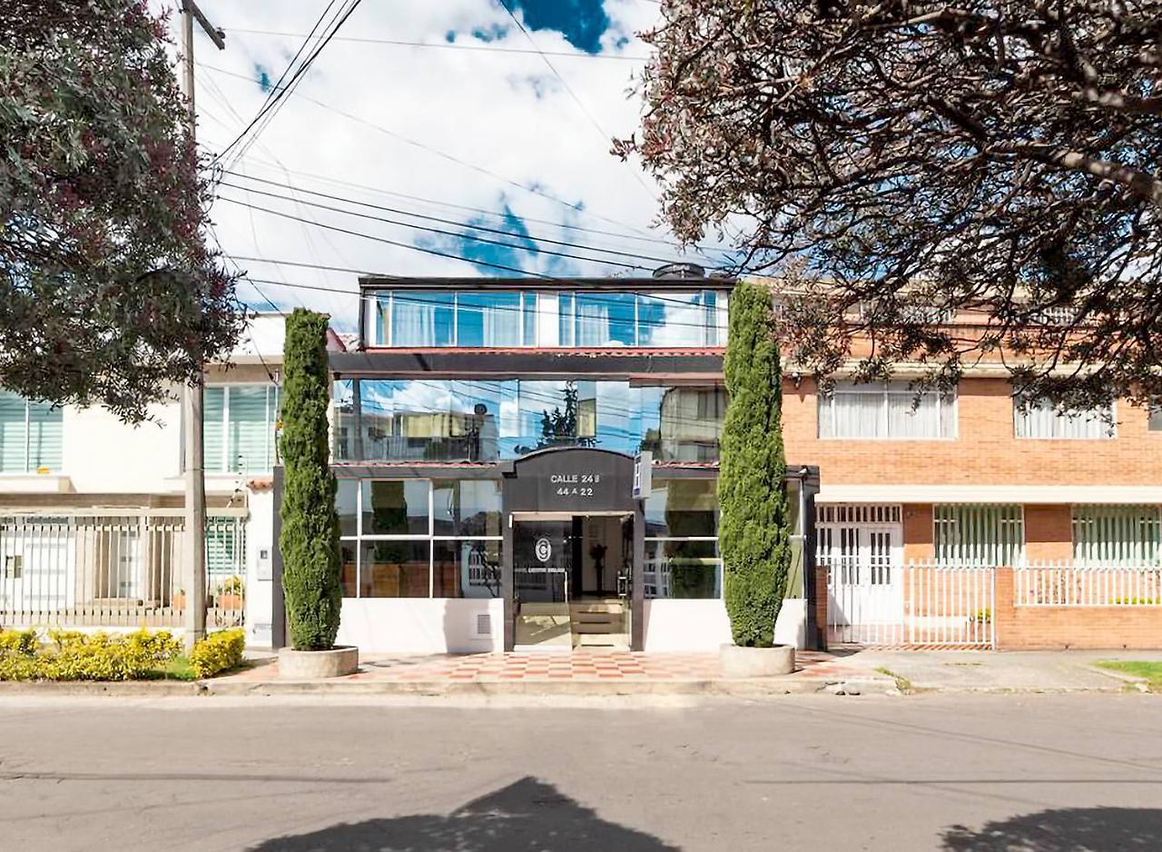 Hotel Ejecutivo Embajada Богота Екстериор снимка
